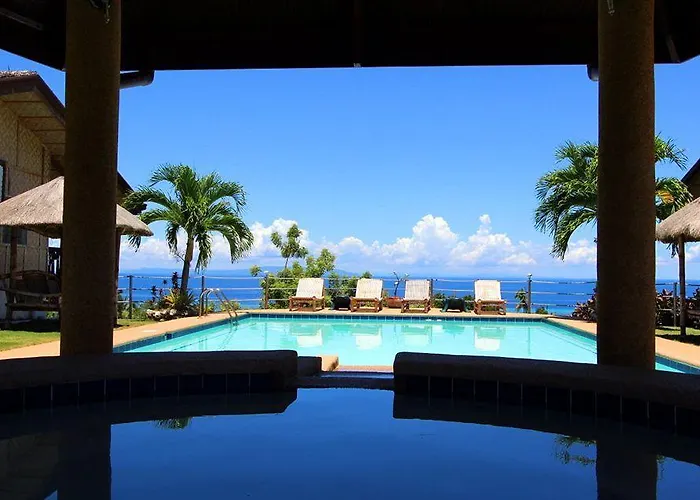 Parrot Paradise Resort 3*