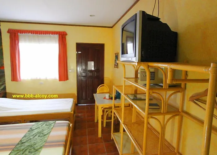 Parrot Paradise 3* Boljoon