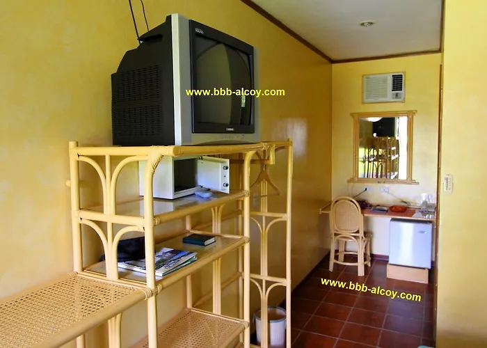Parrot Paradise Resort