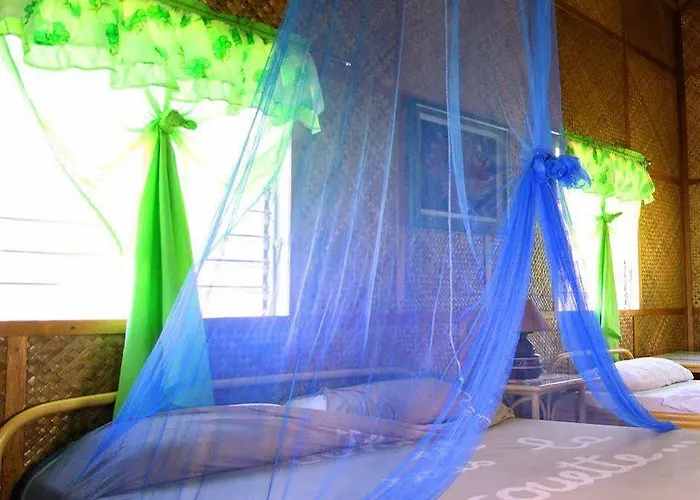 Parrot Paradise Resort 3*