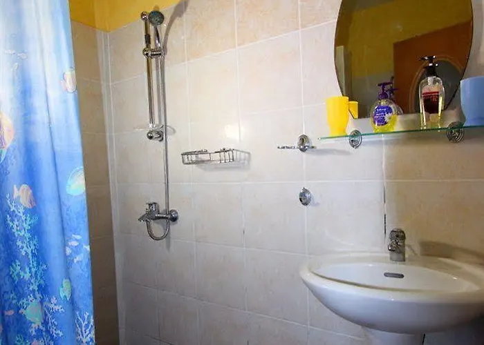 Resort Parrot Paradise Boljoon